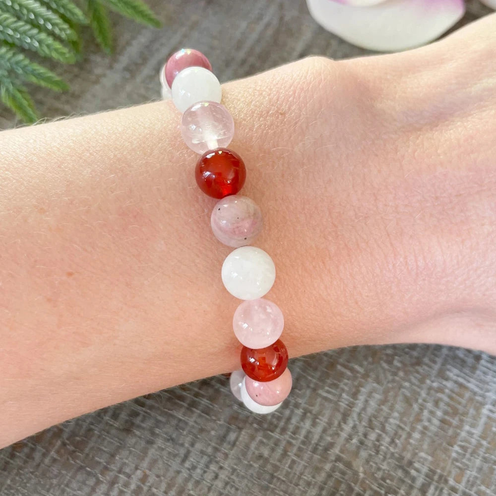 Bracelet "Bien-être & Équilibre" en Rhodonite, Cornaline, Quartz Rose et Pierre de Lune